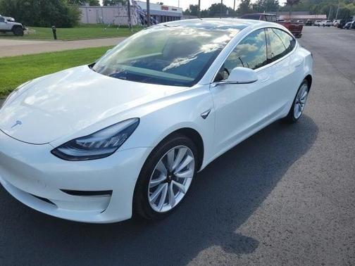 2020 Tesla Model 3 Standard Range Plus
