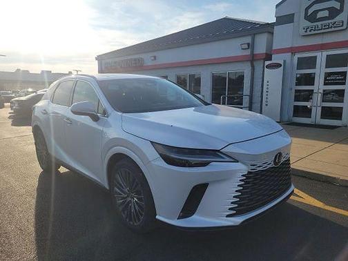Eminent White Pearl 2023 Lexus RX 350 Luxury