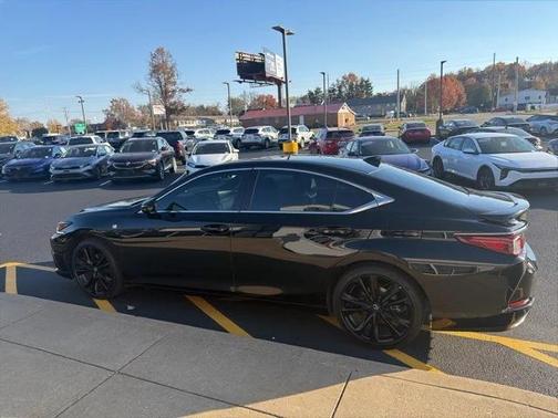 2022 Lexus ES 350 F Sport