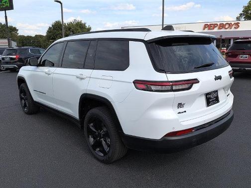Bright White Clearcoat 2025 Jeep Grand Cherokee L Limited