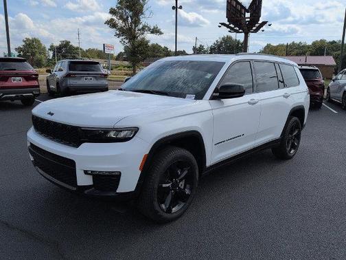 Bright White Clearcoat 2025 Jeep Grand Cherokee L Limited