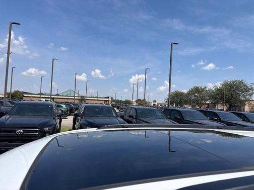 Bright White Clearcoat 2025 Jeep Grand Cherokee L Limited