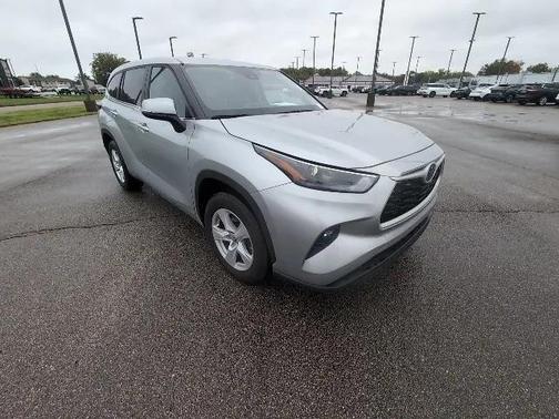 2025 Toyota Highlander 