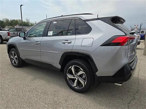 2025 Toyota RAV4 Hybrid SE
