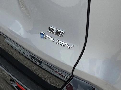2025 Toyota RAV4 Hybrid SE