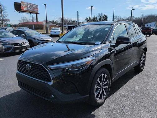 2024 Toyota Corolla Cross XLE