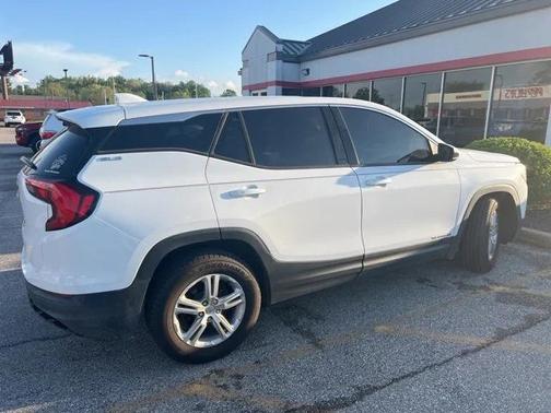 2020 GMC Terrain SLE