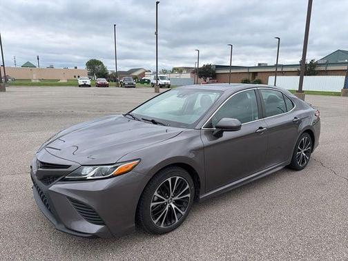 Predawn Gray Mica 2020 Toyota Camry SE
