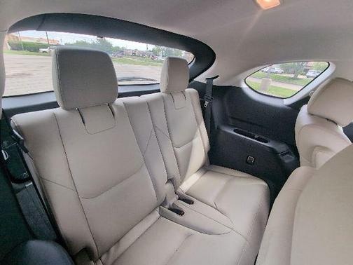 Snowflake White Pearl Mica 2023 Mazda CX-9 Touring Plus