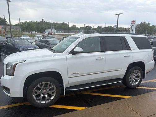 Summit White 2016 GMC Yukon SLT