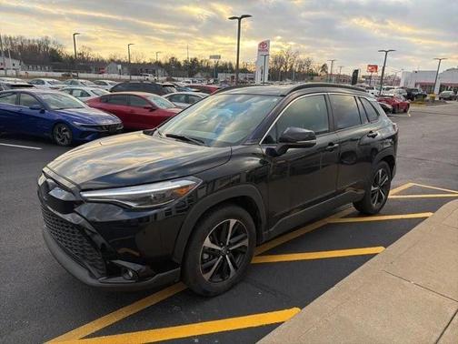 2025 Toyota Corolla Hybrid SE