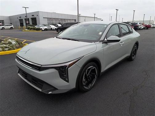 2025 Kia K4 EX