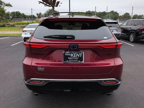 Pearl 2023 Toyota Venza Nightshade Edition