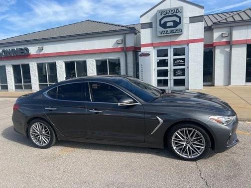 2020 Genesis G70 2.0T RWD