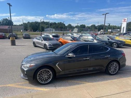 2020 Genesis G70 2.0T RWD