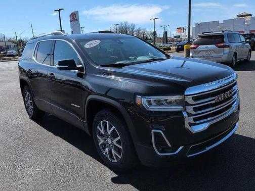 2023 GMC Acadia FWD SLT