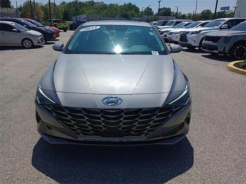 2023 Hyundai ELANTRA Limited