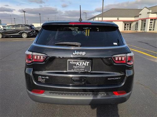 2022 Jeep Compass Sport