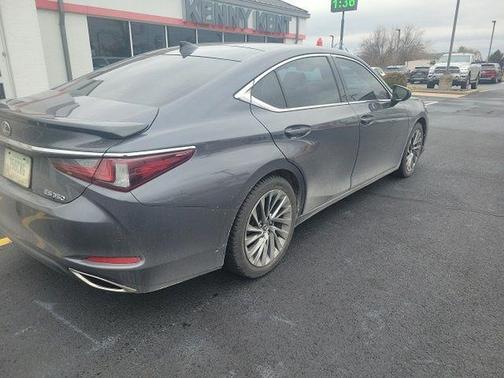 2024 Lexus ES 350 Ultra Luxury