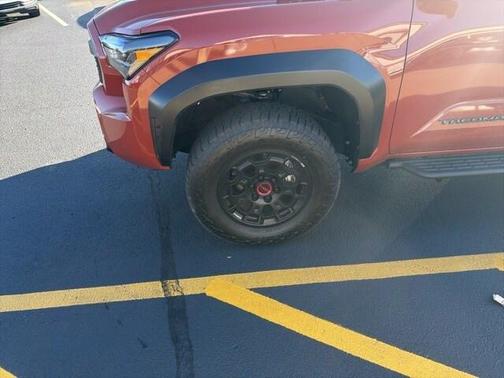 2025 Toyota Tacoma TRD Off Road