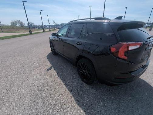 Ebony Twilight Metallic 2023 GMC Terrain SLE