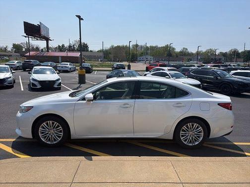 Starfire Pearl 2014 Lexus ES 350 Base
