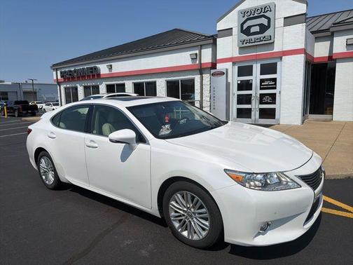 Starfire Pearl 2014 Lexus ES 350 Base