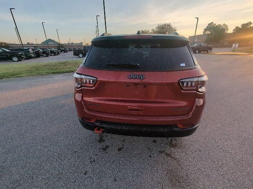 Red Hot Pearlcoat 2025 Jeep Compass Trailhawk