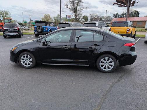 Black 2025 Toyota Corolla LE