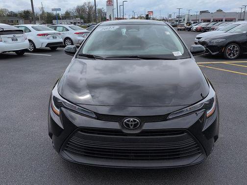 Black 2025 Toyota Corolla LE