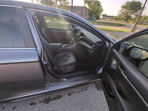 Predawn Gray Mica 2023 Toyota Camry SE