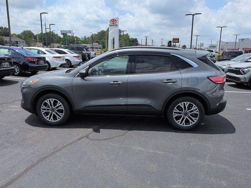 Carbonized Gray Metallic 2022 Ford Escape SEL