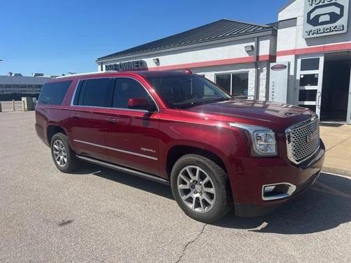 2017 GMC Yukon XL Denali