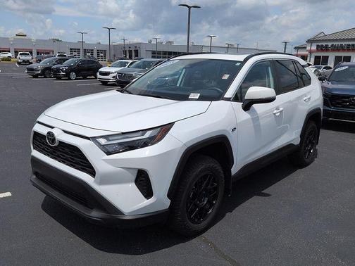 Ice 2025 Toyota RAV4 XLE