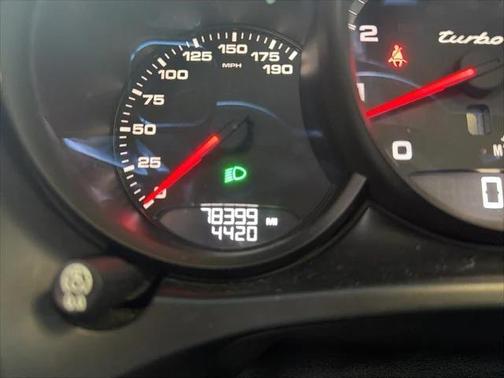 2016 Porsche Macan Turbo