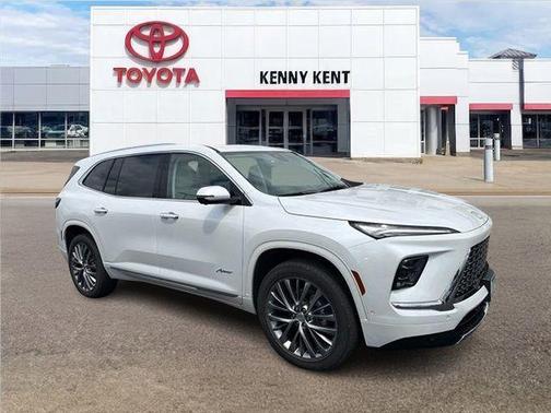 White Frost Tricoat 2025 Buick Enclave Avenir FWD