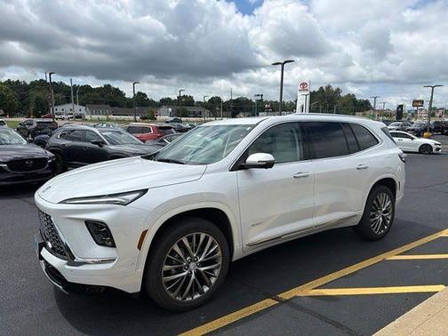 White Frost Tricoat 2025 Buick Enclave Avenir FWD