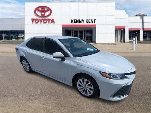 Ice Edge 2023 Toyota Camry LE