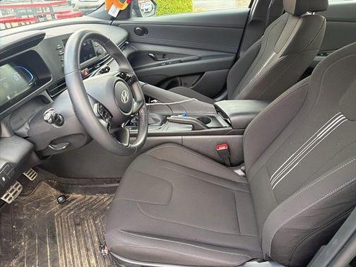 2025 Hyundai ELANTRA Sport