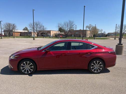 Matador Red Mica 2021 Lexus ES 250 Base