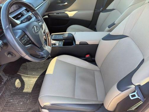 Matador Red Mica 2021 Lexus ES 250 Base