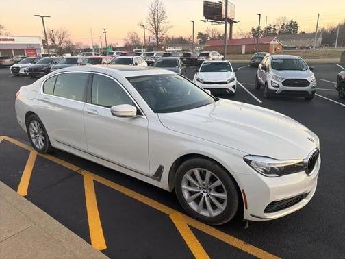 2019 BMW 740 xDrive