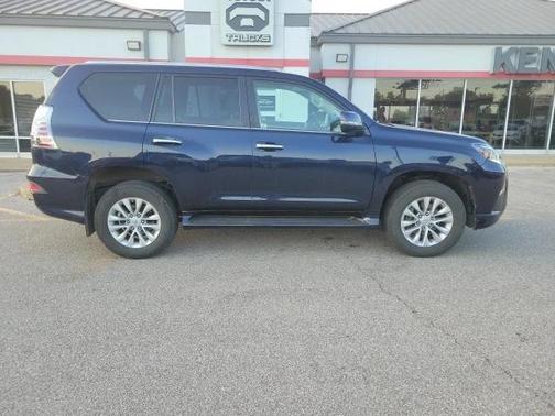 2023 Lexus GX 460 Premium