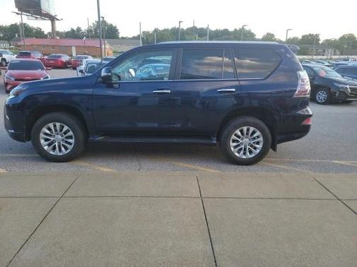 2023 Lexus GX 460 Premium