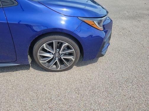 Blue Crush Metallic 2021 Toyota Corolla SE