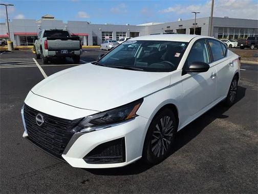 2025 Nissan Altima 2.5 SV