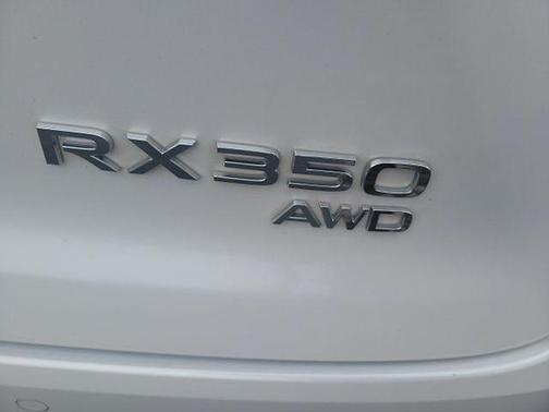 White Pearl 2024 Lexus RX 350 Luxury