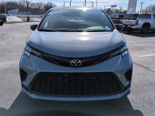 2026 Toyota Sienna XSE 7 Passenger