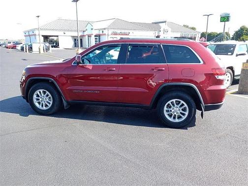 2020 Jeep Grand Cherokee Laredo