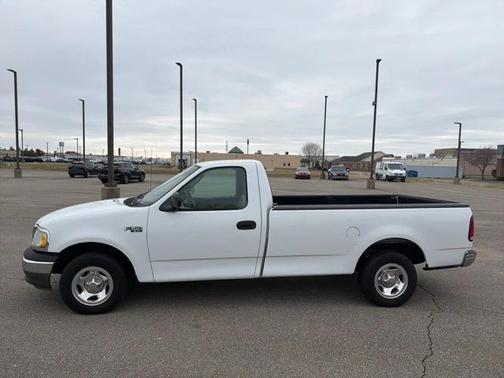2002 Ford F-150 XL